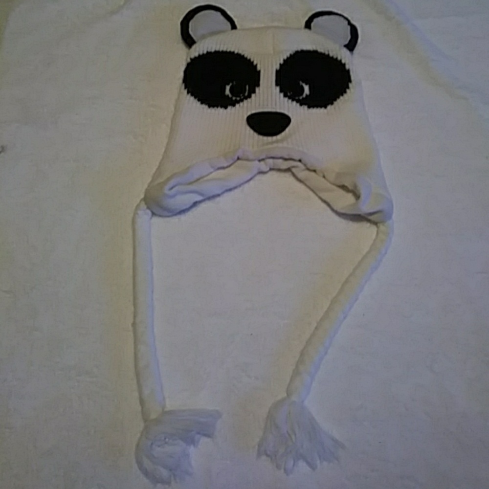 Boys Girls Panda Bear Winter Hat w Tie Chin Strap